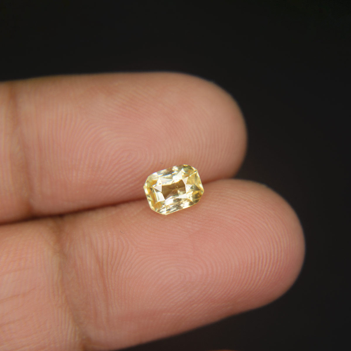 Yellow Sapphire - 1.56 Carat