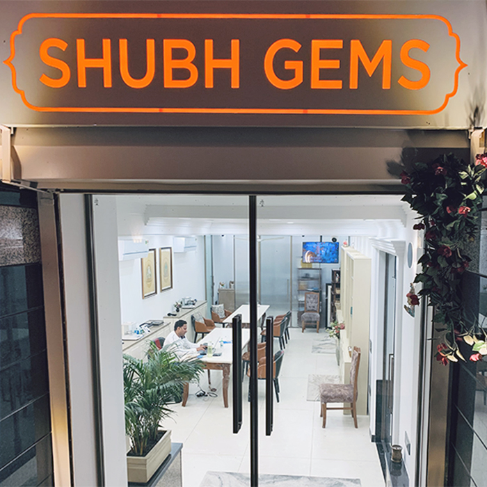 Gems Shop in Delhi