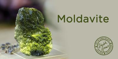 Moldavite: gemstone born from the stars